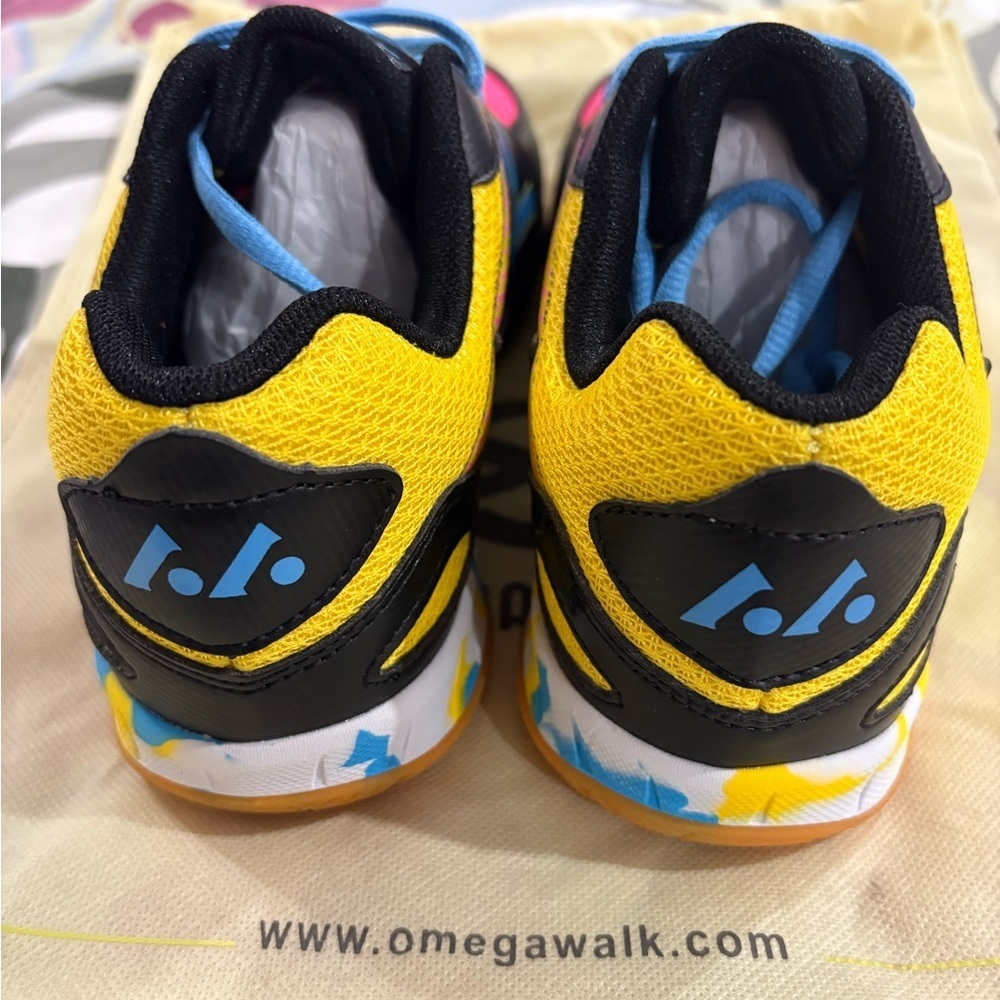 Omega Walk sz 6 NEW Athletic Shoes - Black, Yellow, Pink - Picture 4 of 6